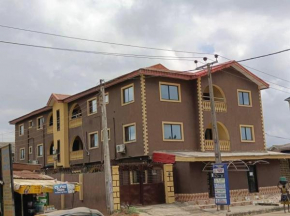 Fairways Apartments